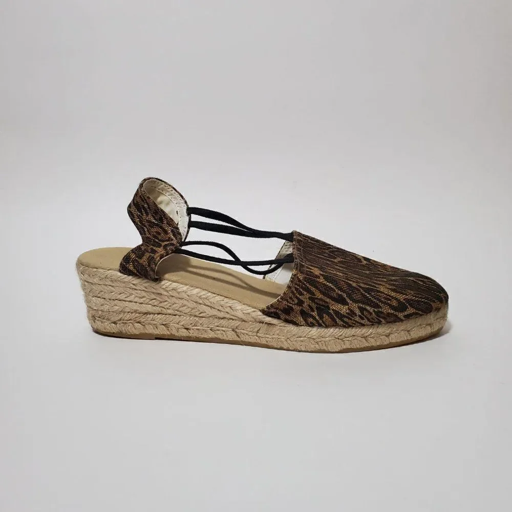 Chico's Janice Canvas Leopard Cheetah Print Slingback Espadrille Wedge Sandals